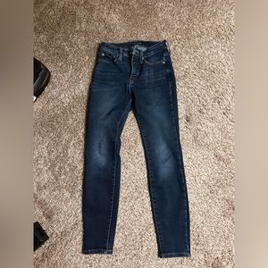 Lucky brand women’s jeans